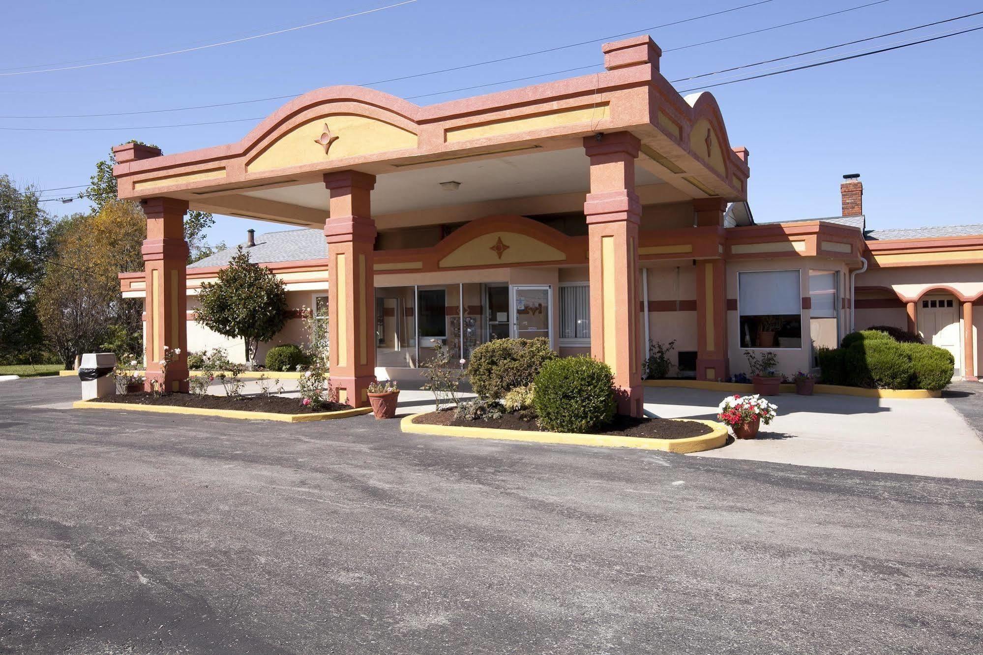 Americas Best Value Inn & Suites Williamstown Exterior foto