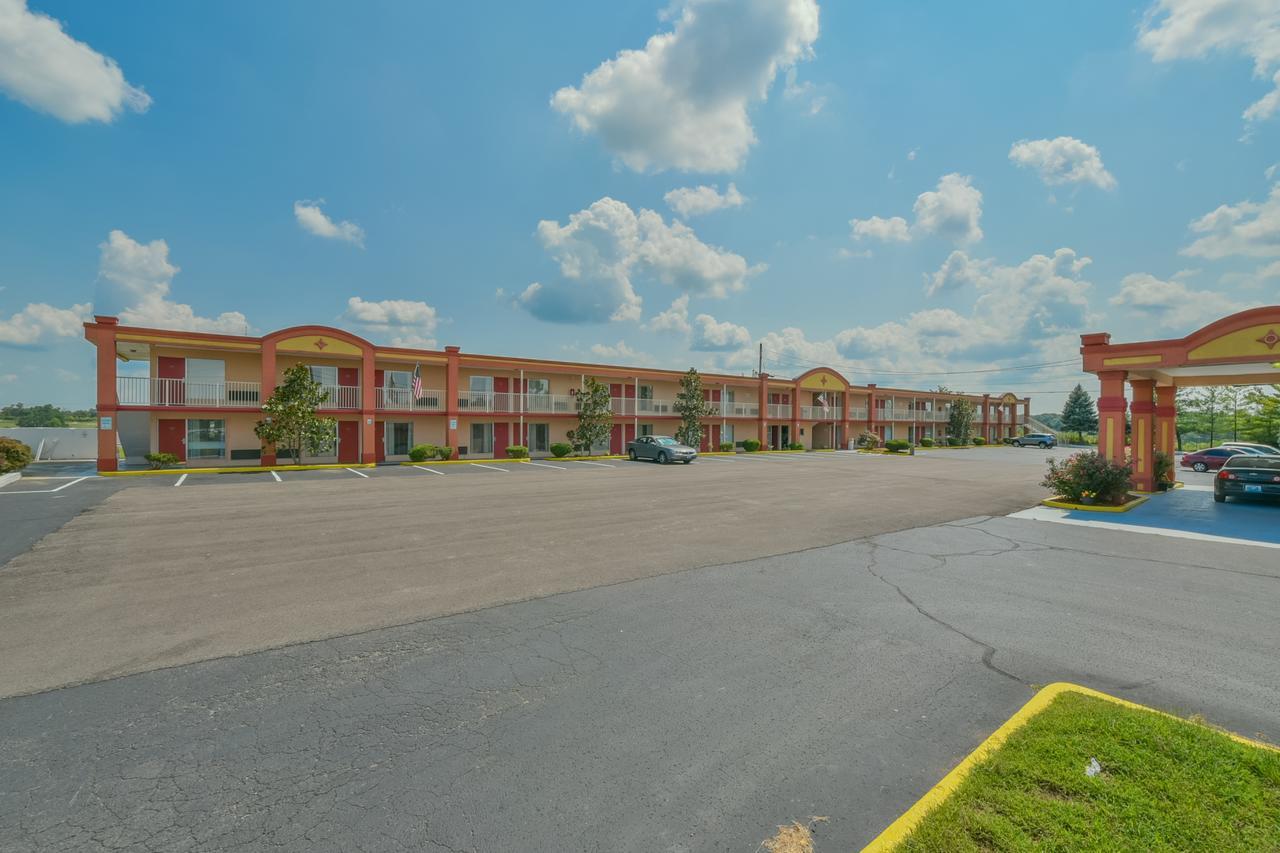 Americas Best Value Inn & Suites Williamstown Exterior foto